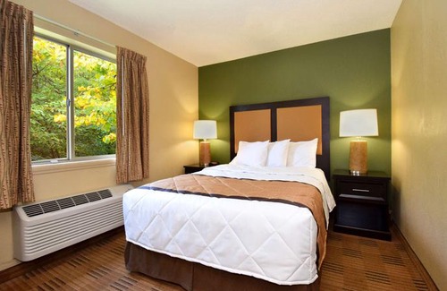 Ellendale Hotel | Extended Stay America - Memphis - Apple Tree
