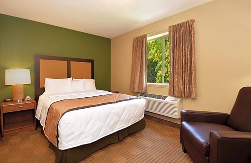 Cary Hotel | Extended Stay America Suites Raleigh Cary Harrison Ave
