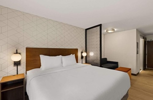 Waco Hotel | Extended Stay Gem w/Modern Style – 7 Min from McLane Stadium