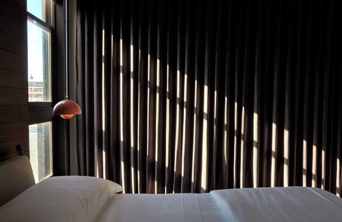 Fishtown Hotel | Extrados Loft King Suite