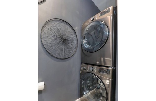 Murfreesboro House | Extravagent Spa Like Shower in Tiny Home
