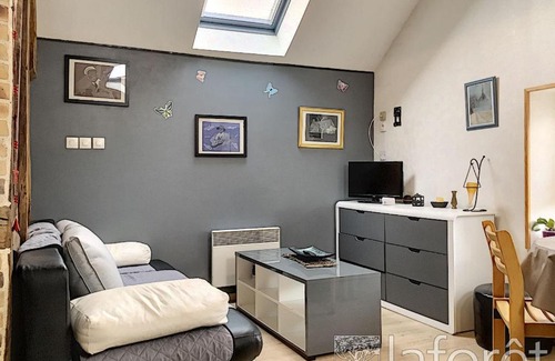 Cuissai Apartment | Fée maison with love appartement