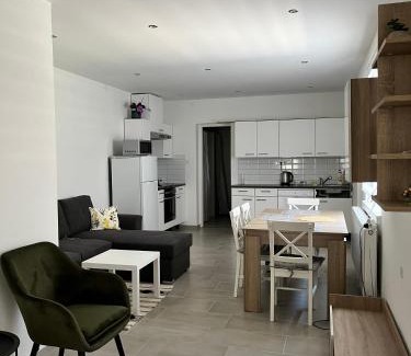 Zalaegerszeg Apartment | Fészek Vendégház