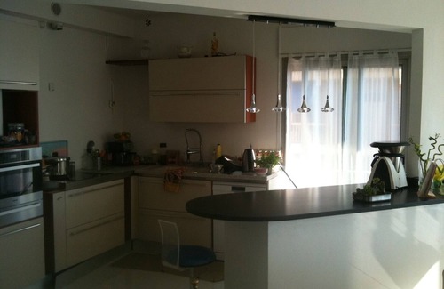 Antibes City Centre Apartment | F 3 Exceptional sea view, near the city center and Cap d Antibes.