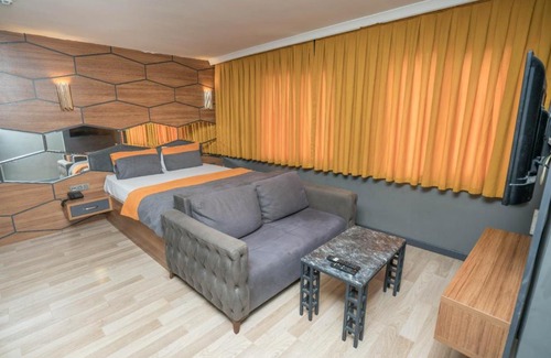 Moda Hotel | F&B Suite