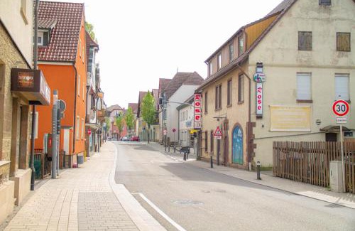 Ilsfeld Apartment | F&F Suites Ilsfeld DG, zentrale Lage, Autobahnnähe & kostenfreie Privatparkplätze