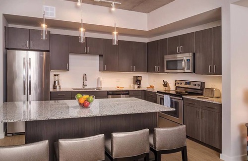 Civic District Resort | F1 Austin 2023- Wyndham Resort Suite Downtown Austin