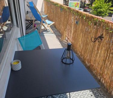 Sablon Apartment | F2 avec grand balcon quartier gare!