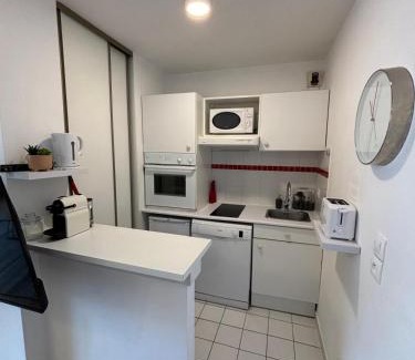 Old Lille Apartment | F2 calme et lumineux avec balcon au cœur du Vieux Lille
