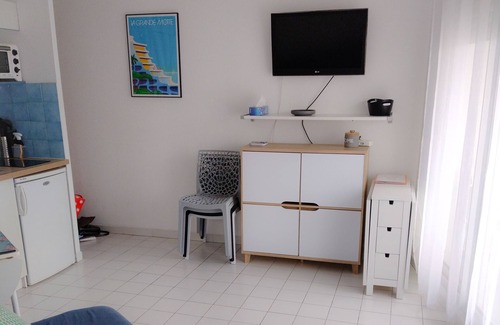 Le Couchant Apartment | F2, Pool, Air conditioning, Garage, WiFi