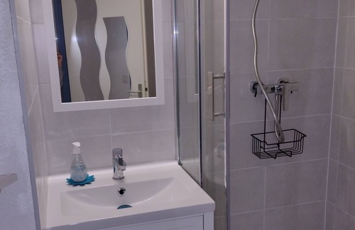 Le Couchant Apartment | F2, Pool, Air conditioning, Garage, WiFi