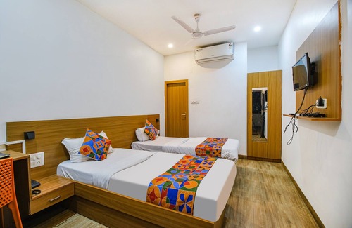 Gauhati Hotel | Fabexpress Anurag Residency