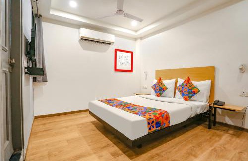 Delhi Hotel | FabExpress Blusky