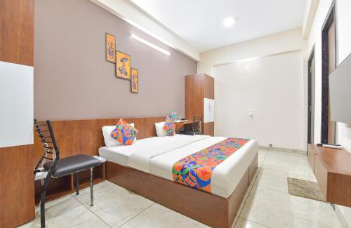 Indore Hotel | FabExpress Fusion Stays