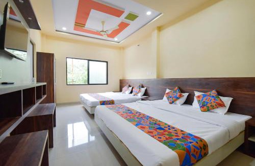 Ujjain Hotel | FabExpress Shree Krishna Guest House