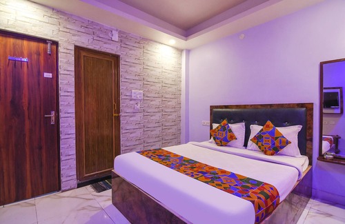 Kolkata Hotel | Fabexpress Srideep