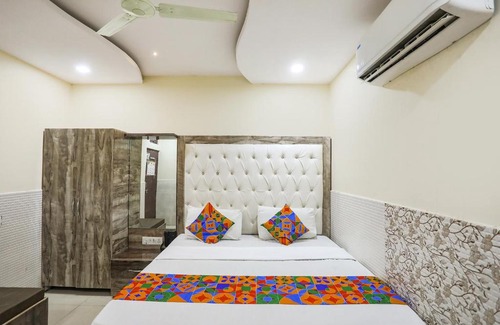 Kanpur Hotel | FabExpress Welcome