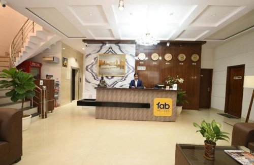 Amritsar Hotel | FabHotel Alpine Tree