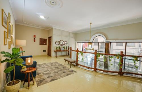 Amritsar Hotel | FabHotel Alpine Tree