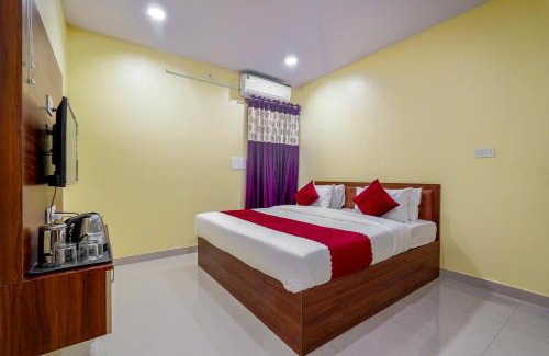 RR Nagar Hotel | FabHotel Ayodhya Comforts