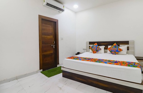 Dhanauli Hotel | Fabhotel Chahat Palace