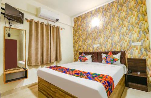 Electronics City Hotel | FabHotel E City Inn - 3km from Infosys Campus