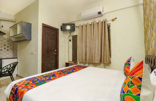Electronics City Hotel | FabHotel E City Inn - 3km from Infosys Campus