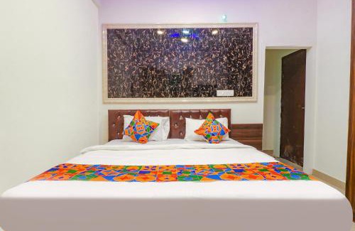 Electronics City Hotel | FabHotel E City Inn - 3km from Infosys Campus