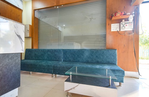 Indore Hotel | FabHotel Grand Giriraj