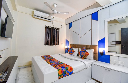 Kolkata Hotel | Fabhotel Green Leaf I