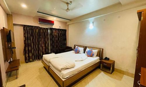 Siliguri Hotel | FabHotel Prime Gananayak