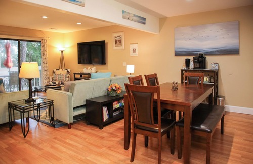 Epworth Acres Condo | Fabulous 3-bedroom condo in St. Simons Island with AC, WiFi