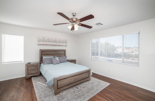 Spring Valley House | Fabulous 4 Br home with Pool/Spa