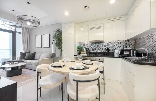 Al Safa Apartment | Fabulous 2BR with Skyline Views in Business Bay!