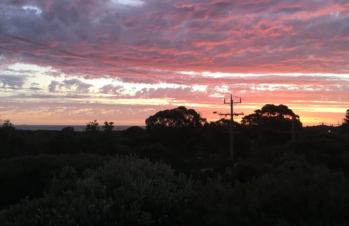 Cape Paterson House | FABULOUS BEACH HOUSE. SO CLOSE TO BEACHES full Foxtel Netflix smart tvs