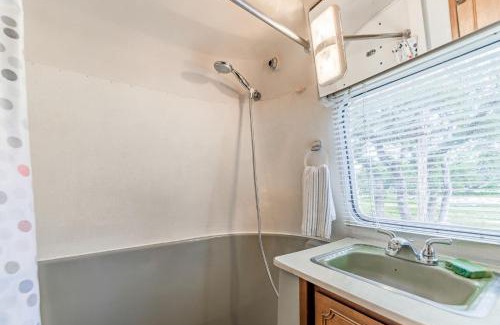 Spicewood House | Fabulous Cozy Airstream Perfect for a Small Family Unique Escape in Texas