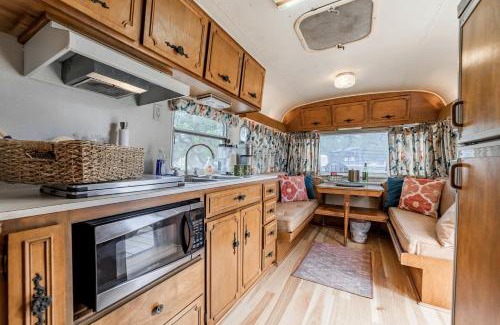 Spicewood House | Fabulous Cozy Airstream Perfect for a Small Family Unique Escape in Texas