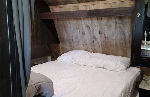 Port Bolivar House | Fabulous Family Camper at Hailey's Beach-n-Bay #16