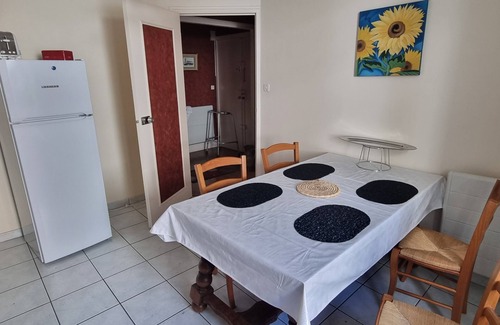 Audierne Apartment | Facing the port of Audierne, close to beaches and Pointe de Raz