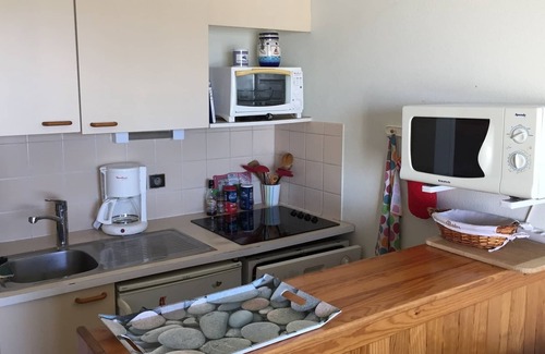 Etel Apartment | FACING THE SEA, close to the port, beaches and shops