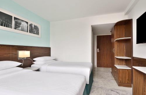 Thite Nagar Hotel | Fairfield by Marriott Pune Kharadi