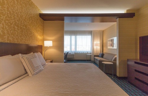 Regina Hotel | Fairfield by Marriott® Regina