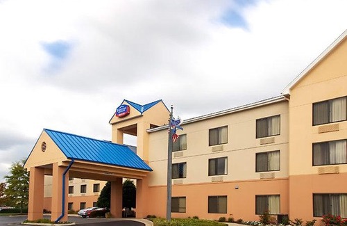 Greenbrier East Hotel | Fairfield Inn and Suites By Marriott Chesapeake