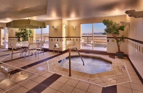 Laramie Hotel | Fairfield Inn and Suites by Marriott Laramie