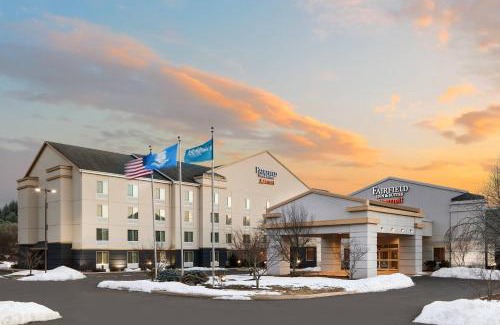 Plainville Hotel | Fairfield Inn and Suites by Marriott Plainville