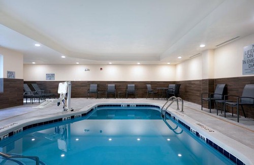 Lithonia Hotel | Fairfield Inn & Suites Atlanta Stonecrest