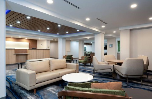 Lithonia Hotel | Fairfield Inn & Suites Atlanta Stonecrest