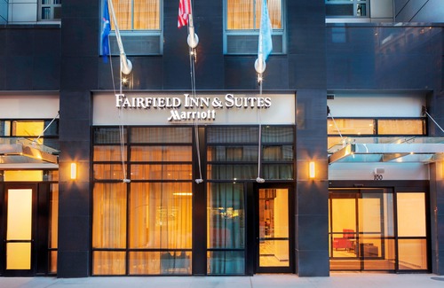 Financial District Hotel | Fairfield Inn & Suites by Marriott New York Downtown Manhattan/World Trade Center Area