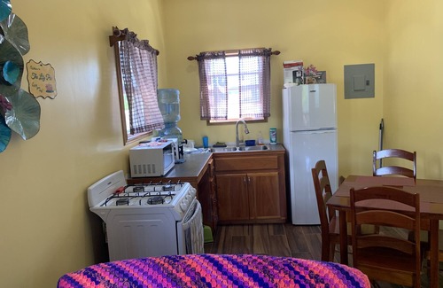 Caye Caulker Cottage | Fairly New Cottage in a Quiet, Safe area on Beautiful Caye Caulker, Belize