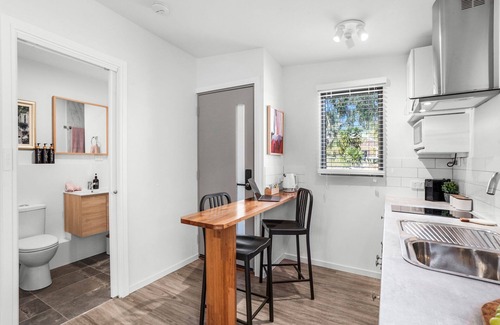 Connolly Cottage | Fairway Cottage Connolly 5 mins to golf course